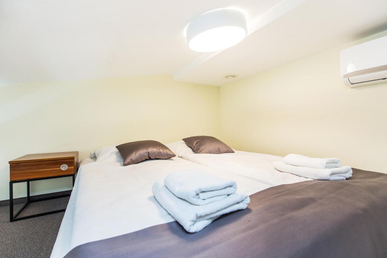 Aparthotel Old Town Красков Екстериор снимка